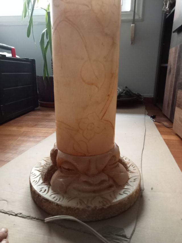 Làmpara de piedra ymármol con tallados y n 2piezas