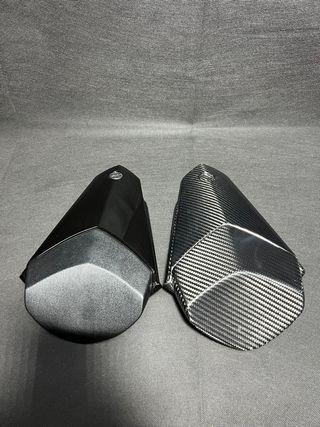 TAPA CENTRAL COLÍN YAMAHA R1 R1M R6 Y R7