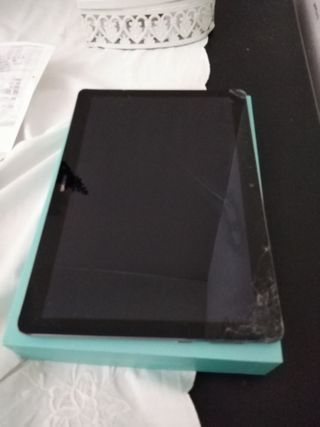 Tablet Huawei T3. 10" Vetro rotto.