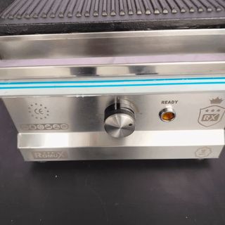 🟪 HT - Plancha Hierro Ranurada [30 cm]