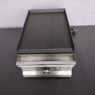 🟪 HT - Plancha Hierro Ranurada [30 cm]