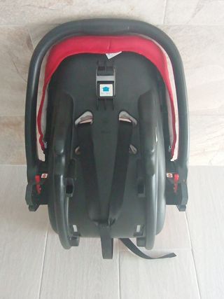 Maxi Coxi porta bebé balancín