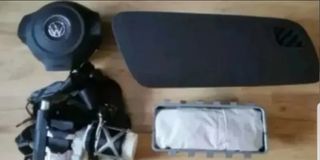 VW Polo airbags +cinturones delanteros 2013