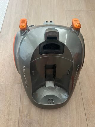 Aspiradora pequeña.