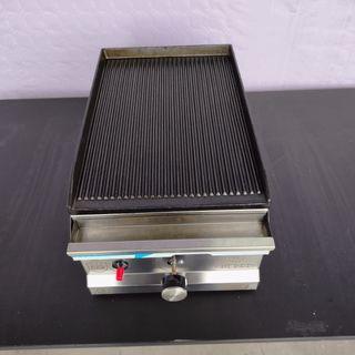 🟪 HT - Plancha Hierro Ranurada [30 cm] Gas