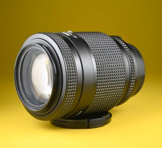 Objetivo Nikon Nikkor AF 35-105