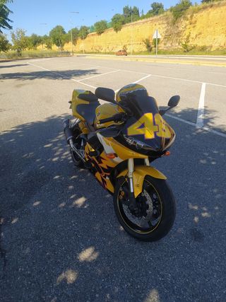 Yamaha  yzf r6