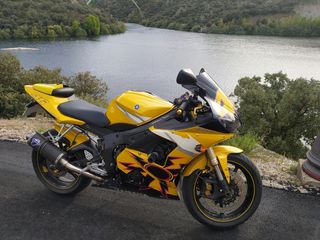 Yamaha  yzf r6