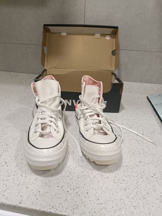 Converse  chuck Taylor plataforma.impecables