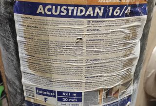 Medio Rollo acustidan