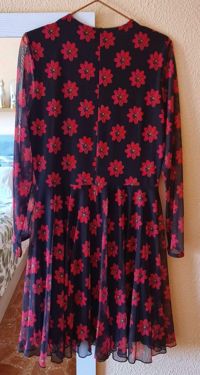 Vestido Desigual negro tul