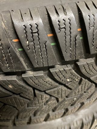 Se vende Neumaticos
