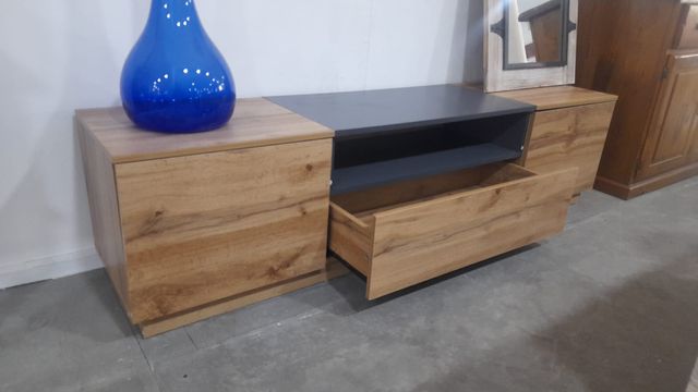 SUPER OFERTA MUEBLE BAJO TV IND II