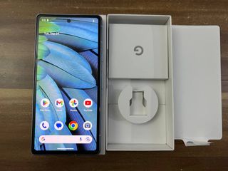 Google pixel 7a 5G 128GB blanco y azul