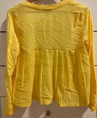 Casaco amarelo da Mayoral 14 anos