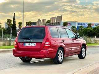 Subaru Forester 4x4 Automático