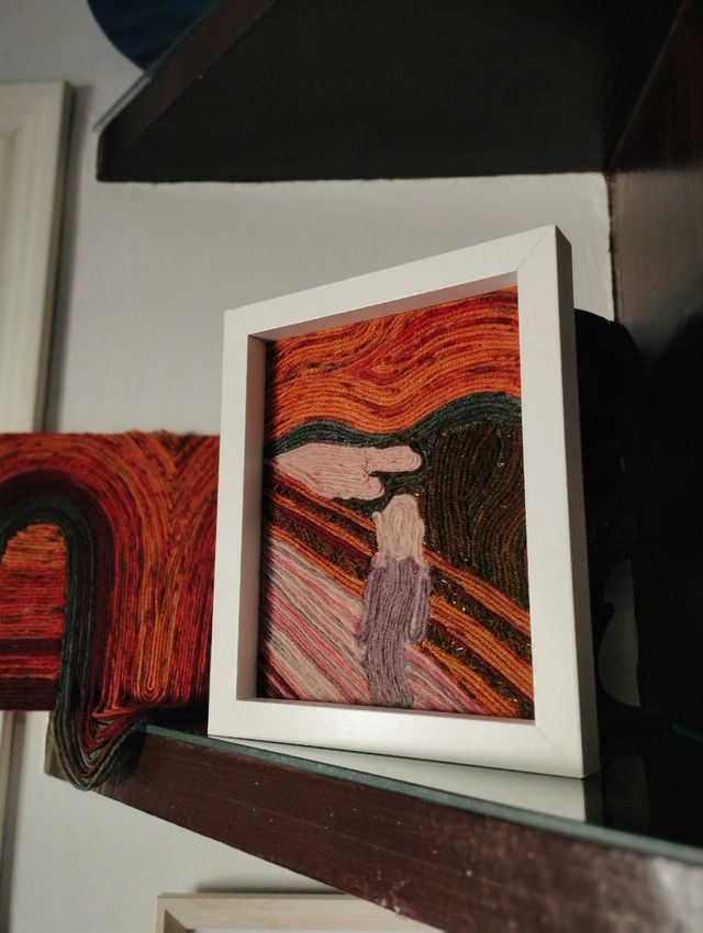 Obra decorativa "el grito en lana"