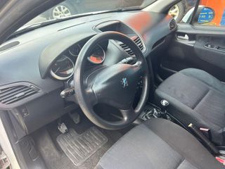Peugeot 207 1.4 HDI