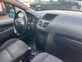 Peugeot 207 1.4 HDI