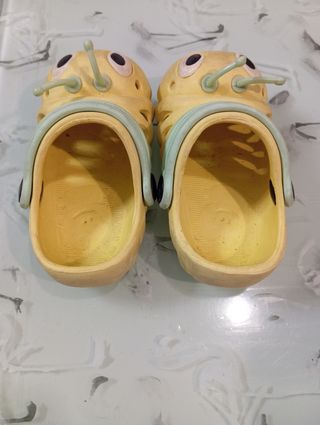 Zoccolo bambino taglia 21