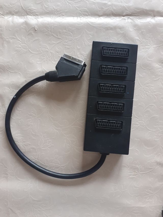 Presa scart multipla