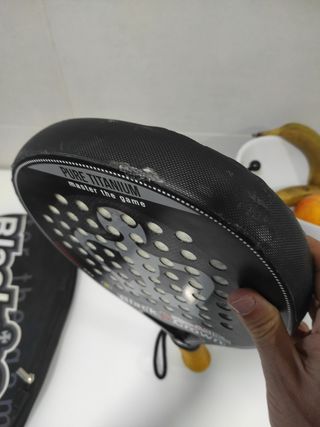 Pala de pádel black crown blackcrown