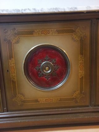 Mueble antiguo madera maciza decapado