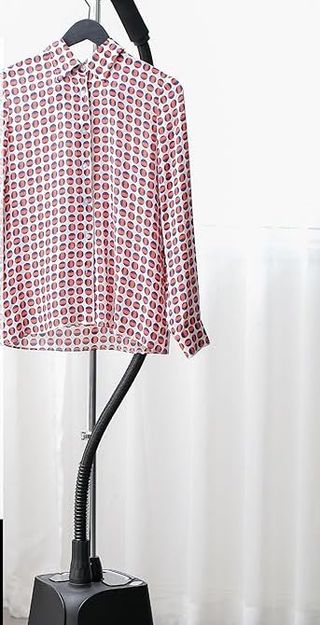 🔸 Centro de Planchado Vertical