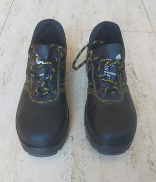 Zapatos / botas de seguridad REBAJADO