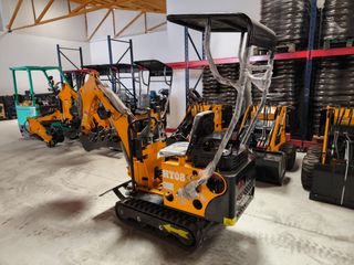 Mini excavadora retro la + pequeña 700kg