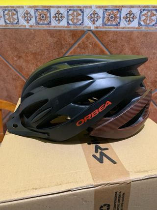 Casco orbea