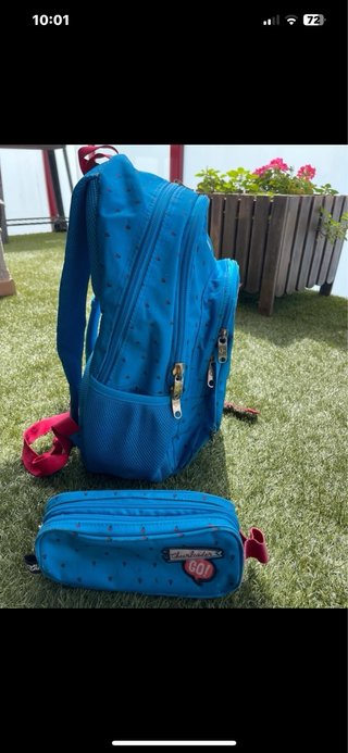 Mochila escolar Busquet + Estuche triple