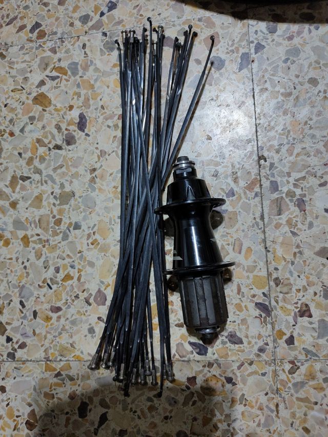 Buje carretera Bontrager