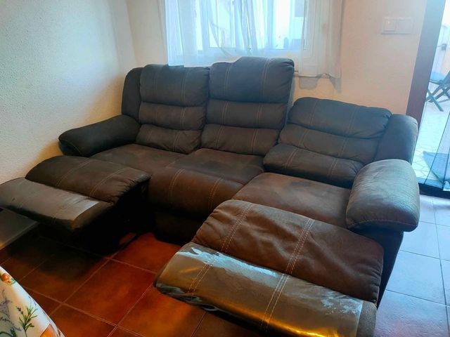 Sofá 3 Plazas Con Asientos Reclinables