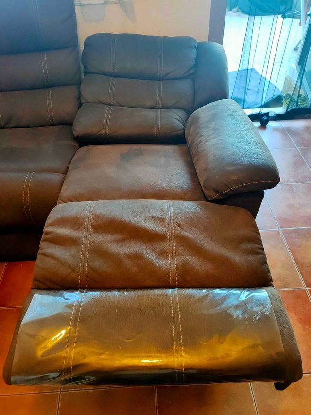 Sofá 3 Plazas Con Asientos Reclinables