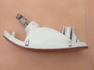 INTERMITENTE DELANTERO NISSAN TERRANO II