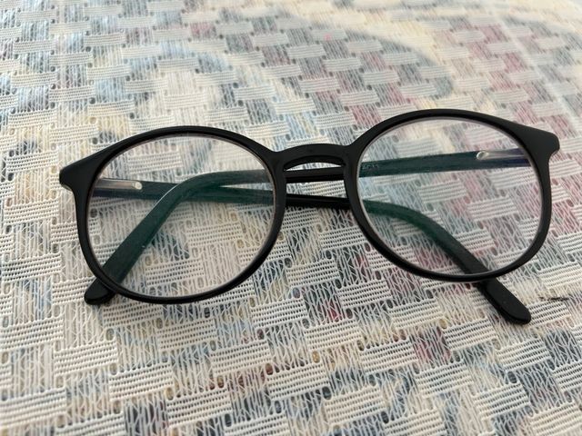 Occhiali da vista, bimbo neri