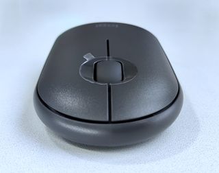 Ratón Logitech Pebble M350
