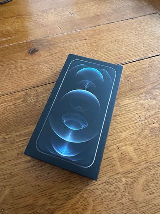 Caja iPhone 12 Pro Max