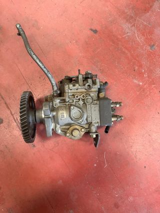 Bomba de combustible YANMAR 4LHTE