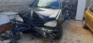 Mercedes-Benz Clase M 2004