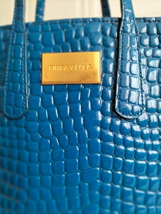 Bolso azul de Bimba y Lola