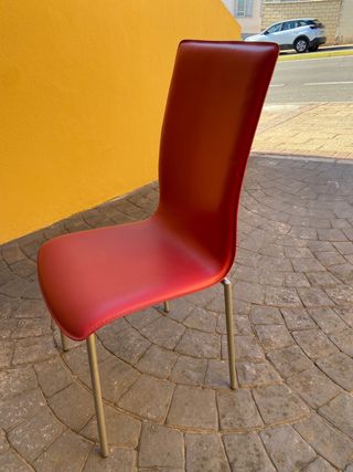 Silla piel diseño moderno