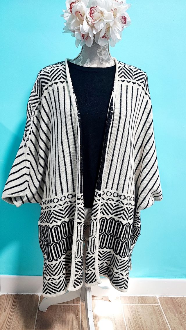 Poncho estampado T.M/L