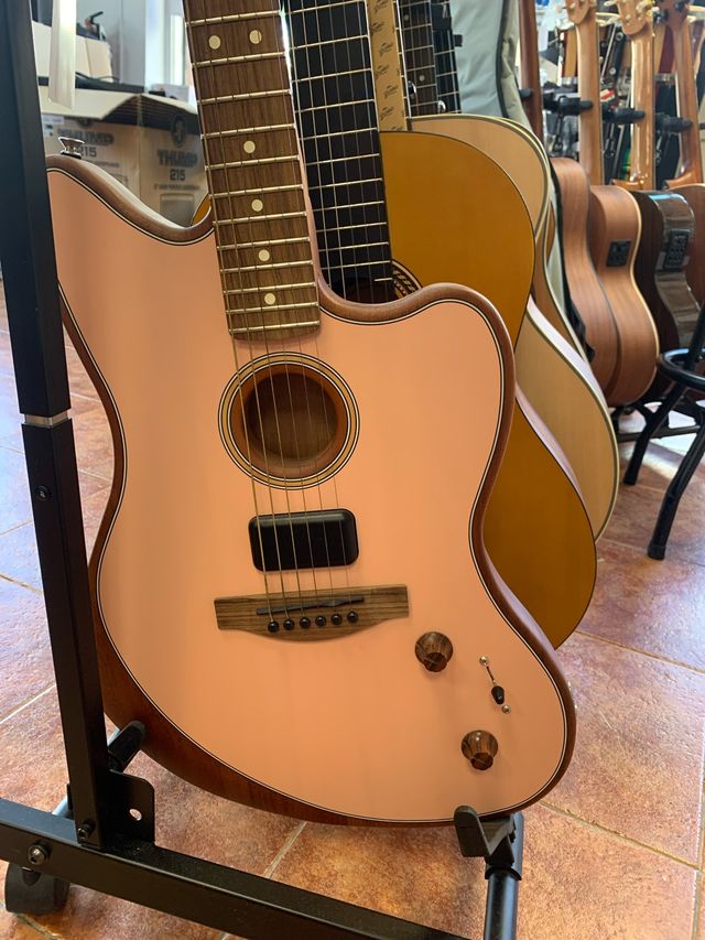 fender strat Acoustic