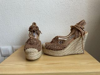 Sandalias cuña de Gázquez Bravo