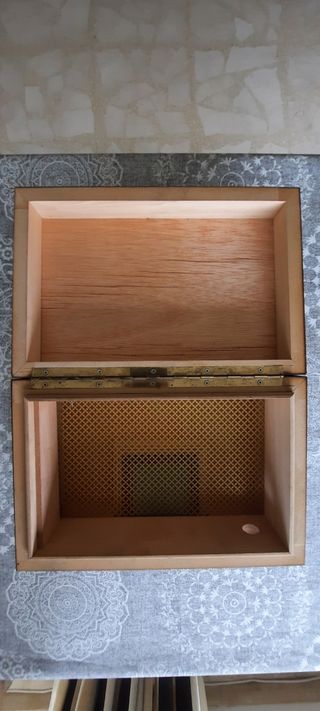 Caja antigua