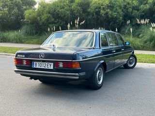 Mercedes-Benz W123 300D 1981 Limusina 7 plazas
