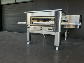 FORNO PER LA COTTURA DI 206 PIZZA ALL ’ORA