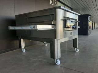 FORNO PER LA COTTURA DI 206 PIZZA ALL ’ORA